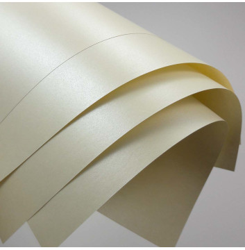 Бумага в листах