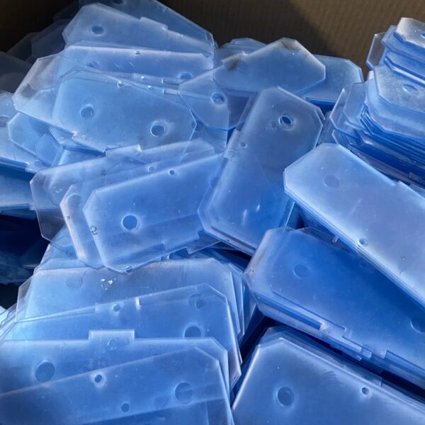 Лазерная  резка оргстекла